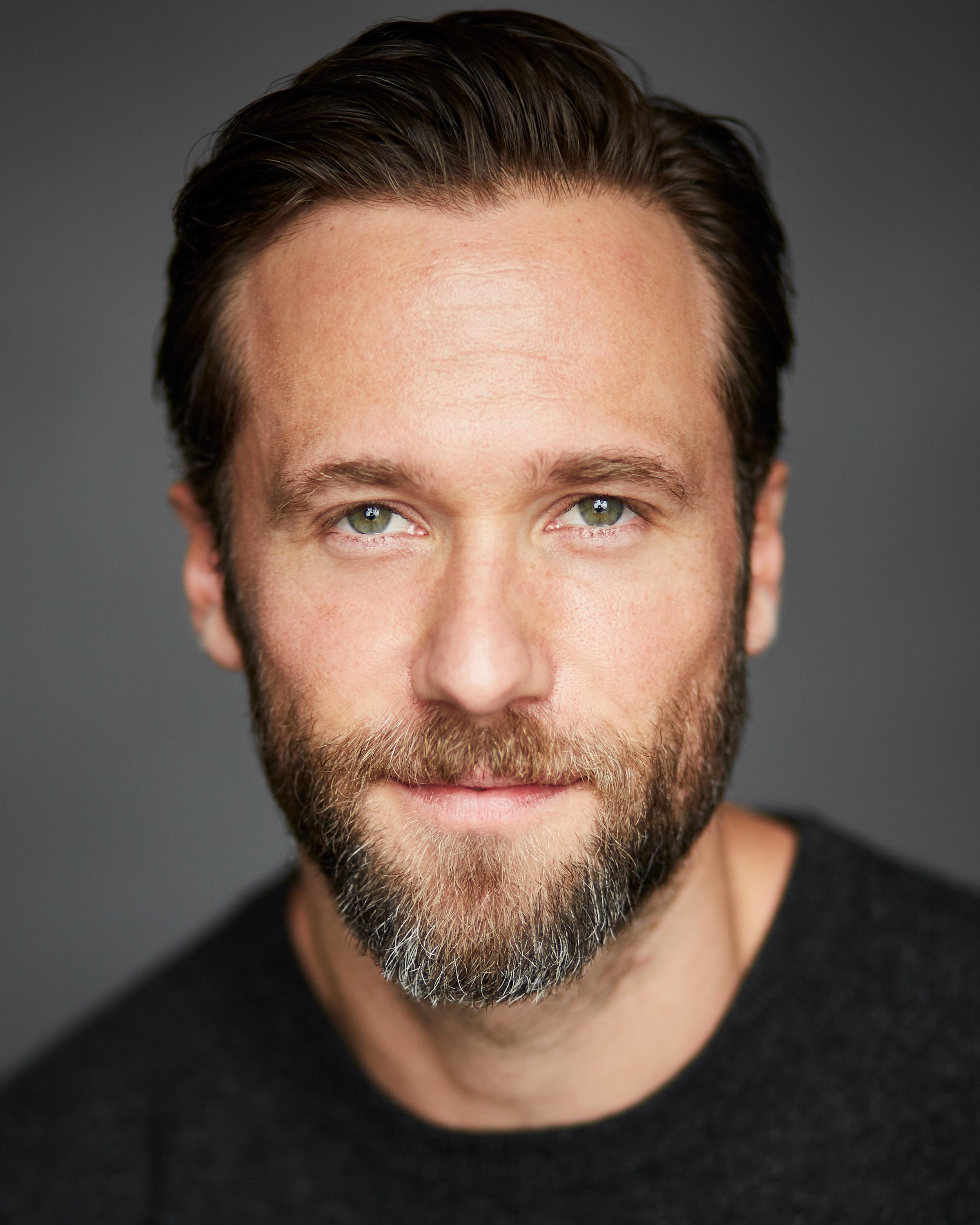 actor Mark Davis large photo