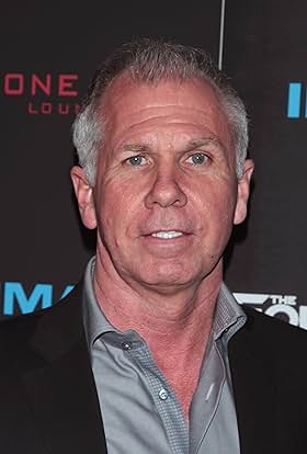 actor Richard Wenk large photo