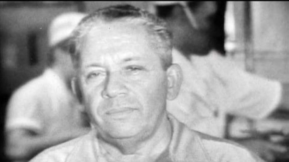 actor Lloyd Handwerker large photo