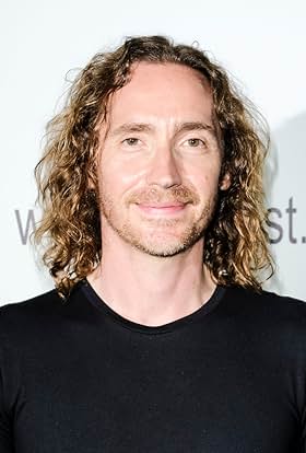 actor Justin Edgar large photo