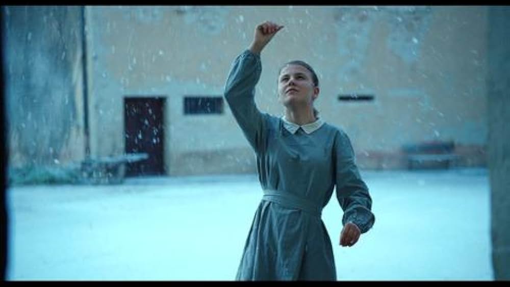 actor Noémie Churlet large photo