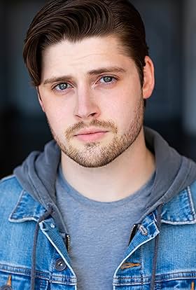 actor Andrew Fincham large photo