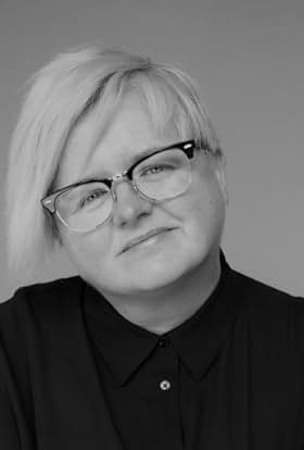 actor Sarah Fodey large photo