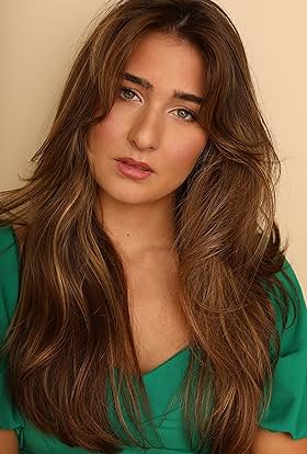 actor Kiah Trago large photo