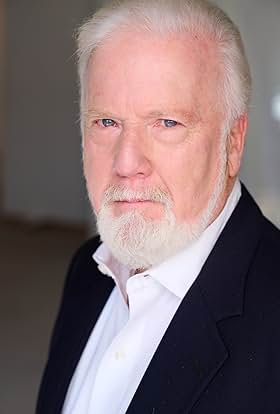 actor Paul Buxton large photo