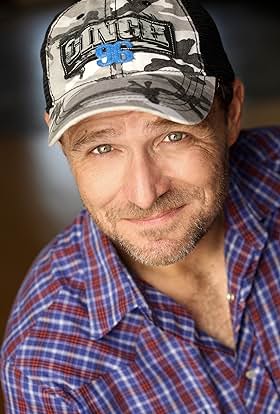 actor Brandon Burke large photo