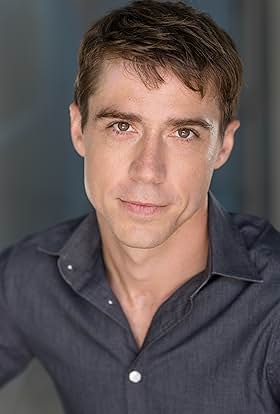 actor Stephen Lewis large photo