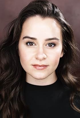 actor Victoria Mirrer large photo