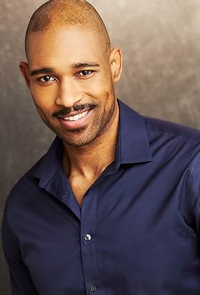 actor T.J. Harris large photo