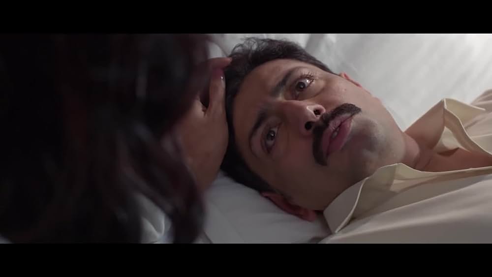 actor Gulnaz Siganporia large photo