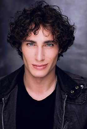 actor Chris Barnett large photo