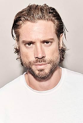 actor Anthony Lewis large photo