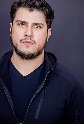 actor Erik Rodriguez large photo