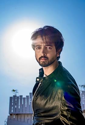 actor Priyaank Sharma large photo