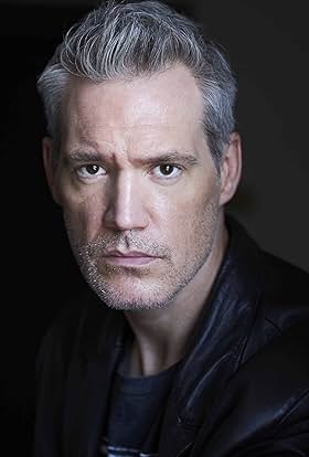 actor Kevin Allan large photo