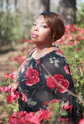 actor Kimberly Sabrina McDuffie large photo