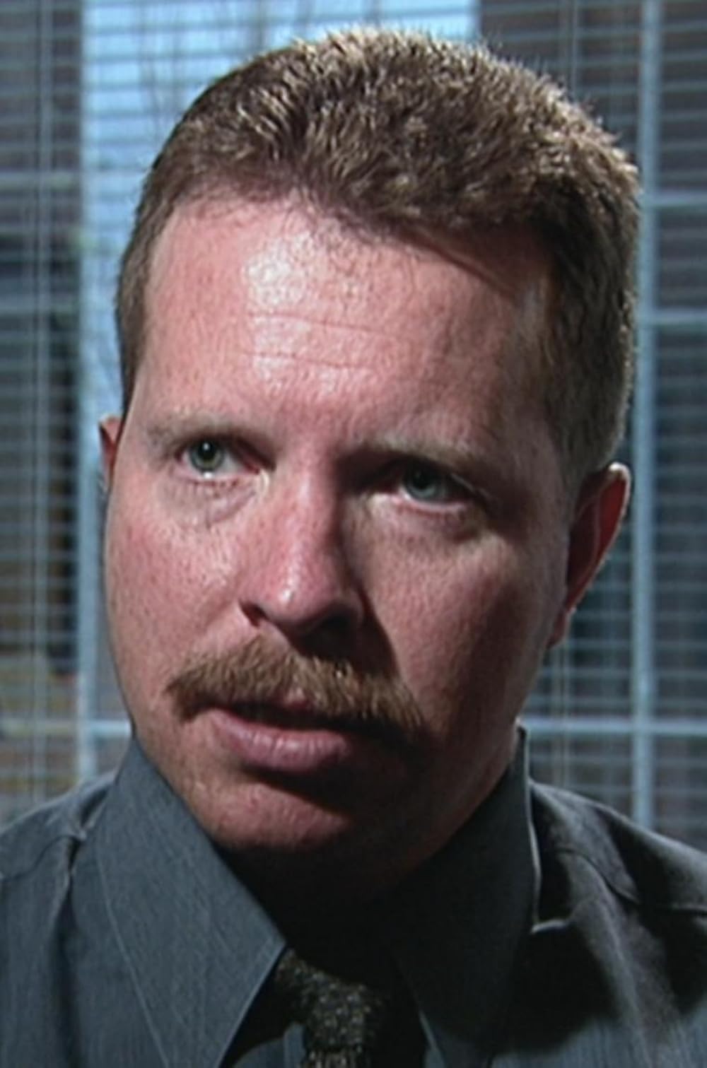 actor Larry Pool large photo