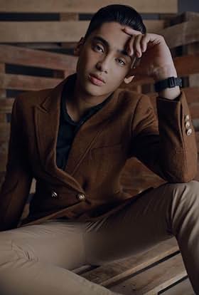 actor Aga Arceo large photo