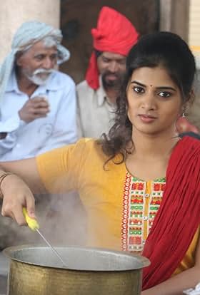 actor Malvika Gaekwad large photo