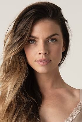 actor Brittany Cook large photo