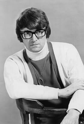 actor Leslie Bricusse large photo