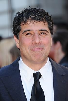 actor Hossein Amini large photo