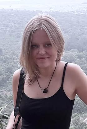 actor Emilie Caspar large photo