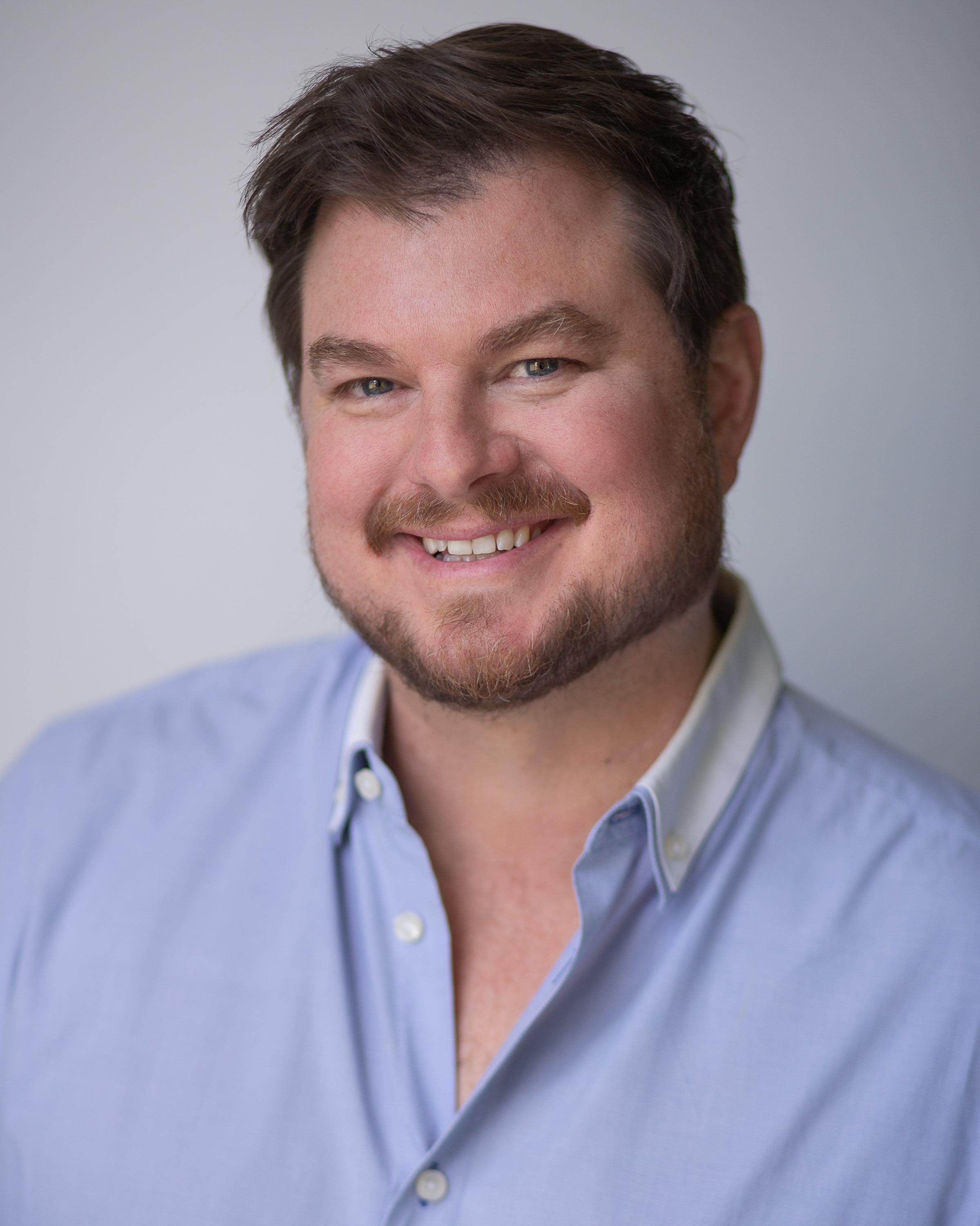 actor Derek Miller large photo