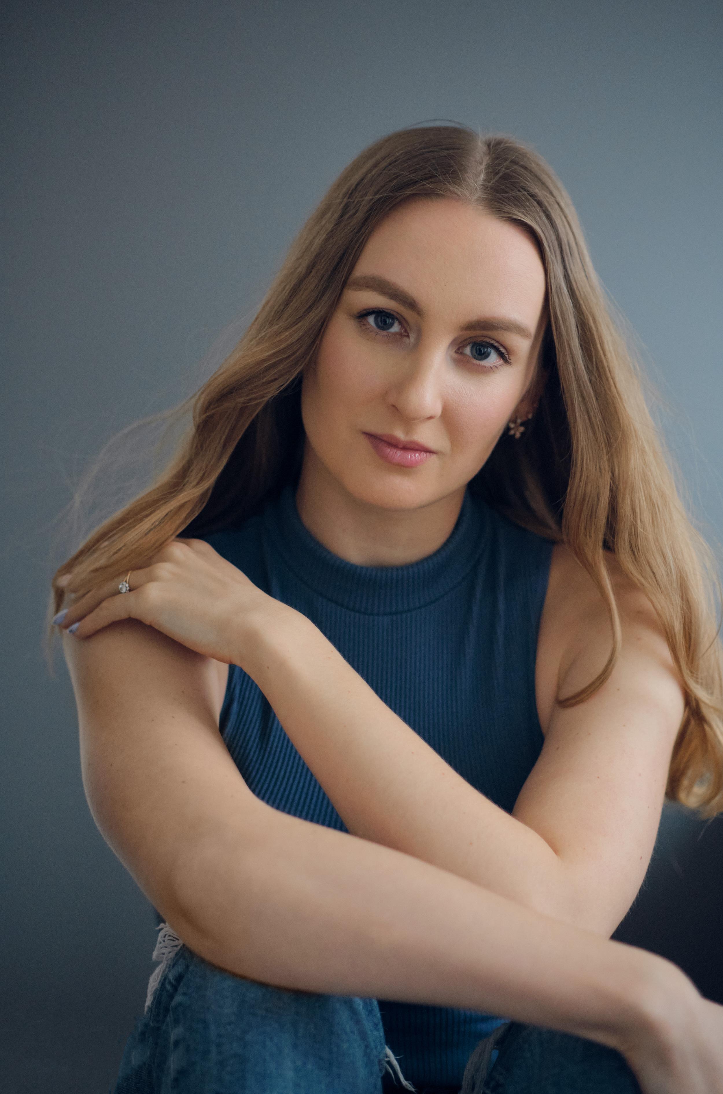 actor Olha Onyshchenko large photo