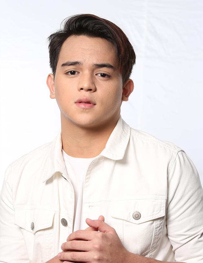 actor Miggy Jimenez large photo