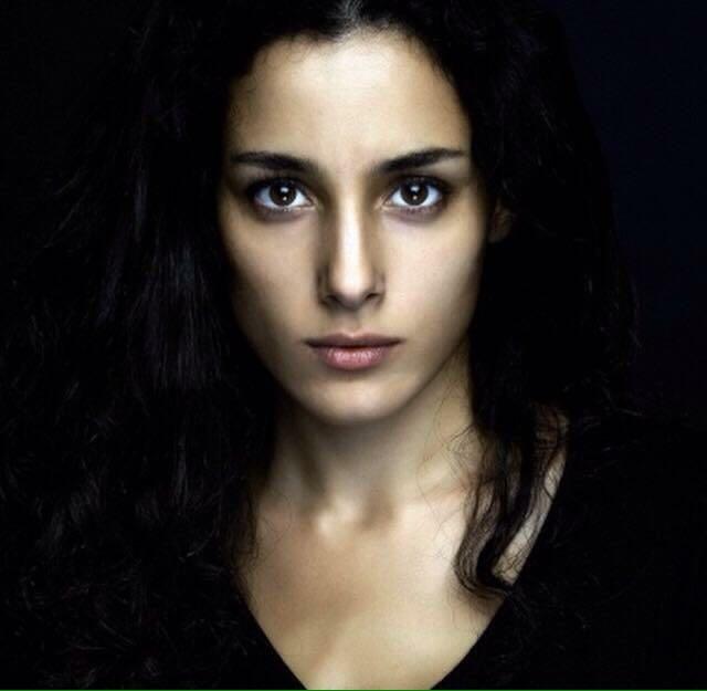 actor Cansu Tosun large photo