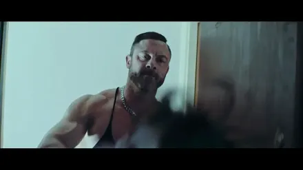 Trailer thumbnail