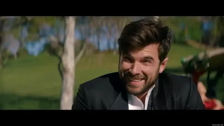 Trailer thumbnail