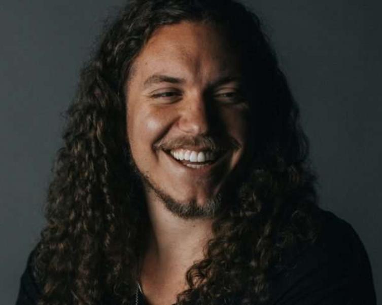 actor Brandon Lake large photo