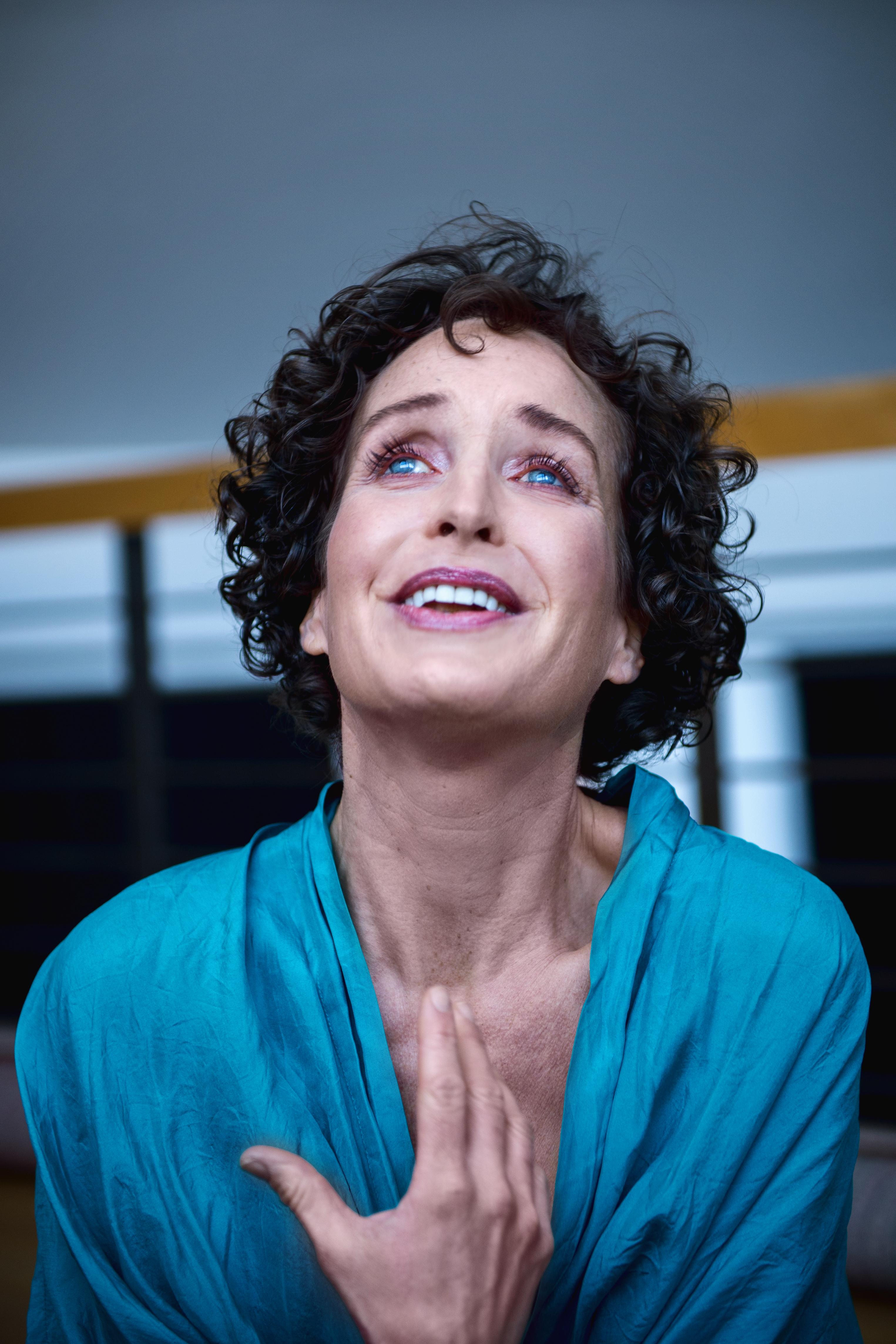 actor Anne Scherliess large photo