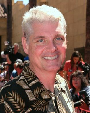 actor Tom Kane large photo