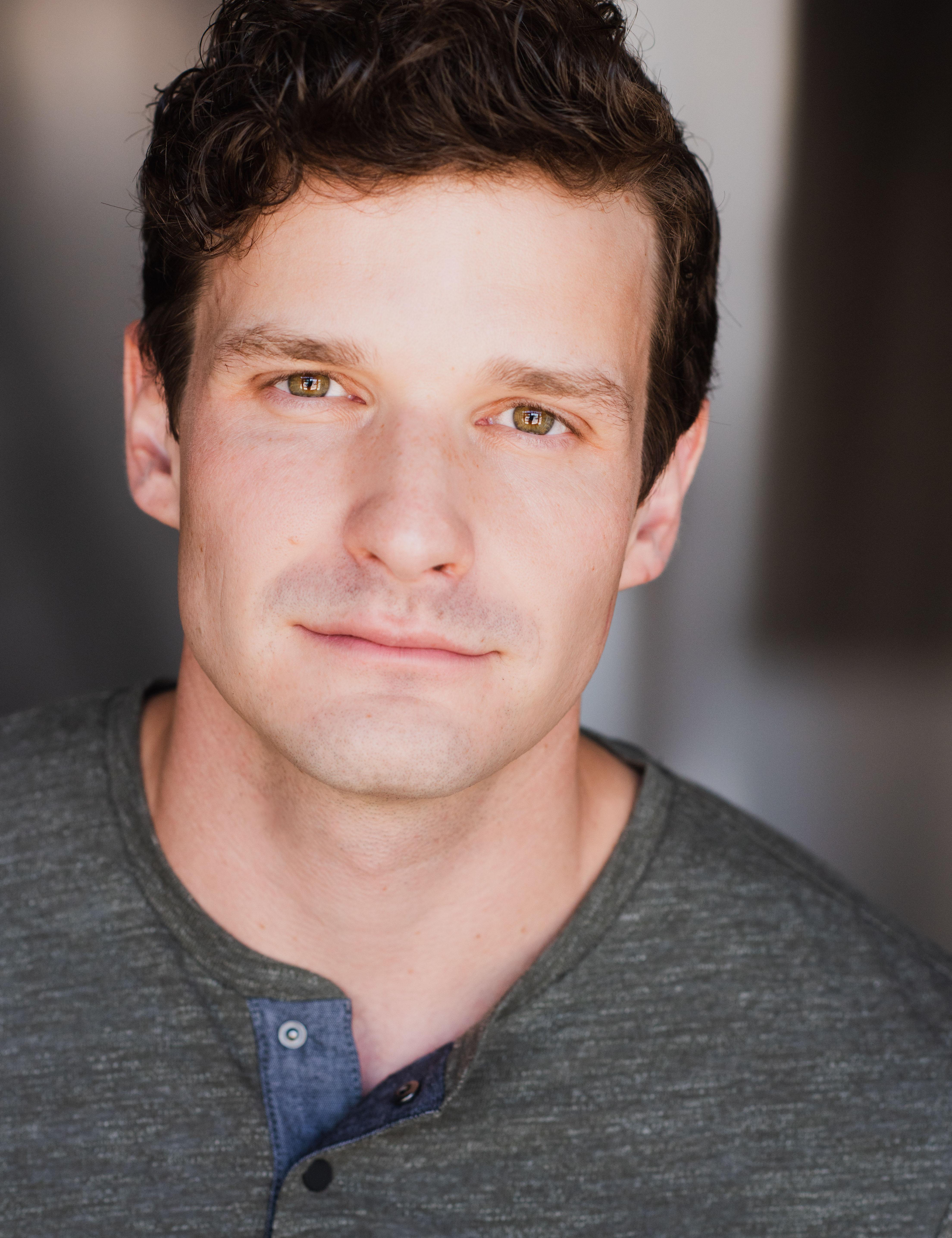 actor Chase Elwood large photo