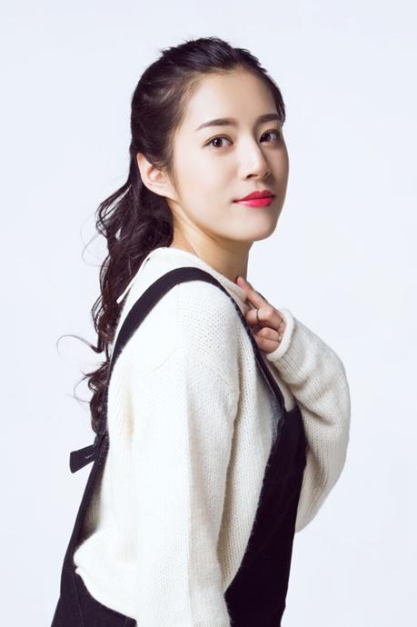 actor Ziqi Fan large photo