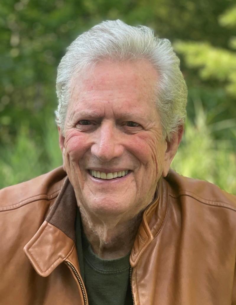 actor Michael Murphy large photo