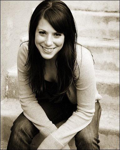 actor Elise Ivy large photo