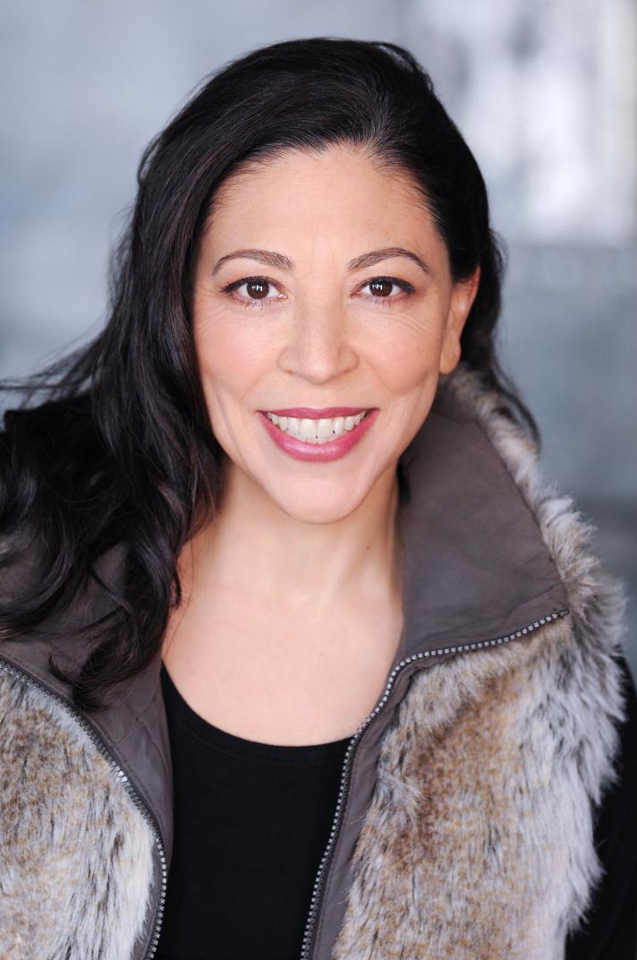 actor Tina D'Elia large photo