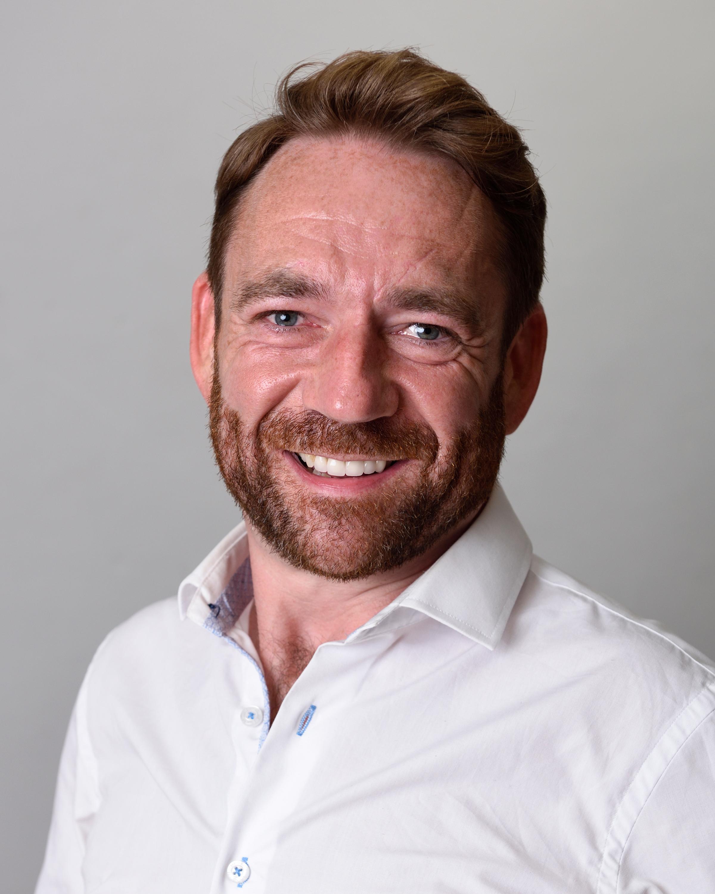 actor Paul Monaghan large photo