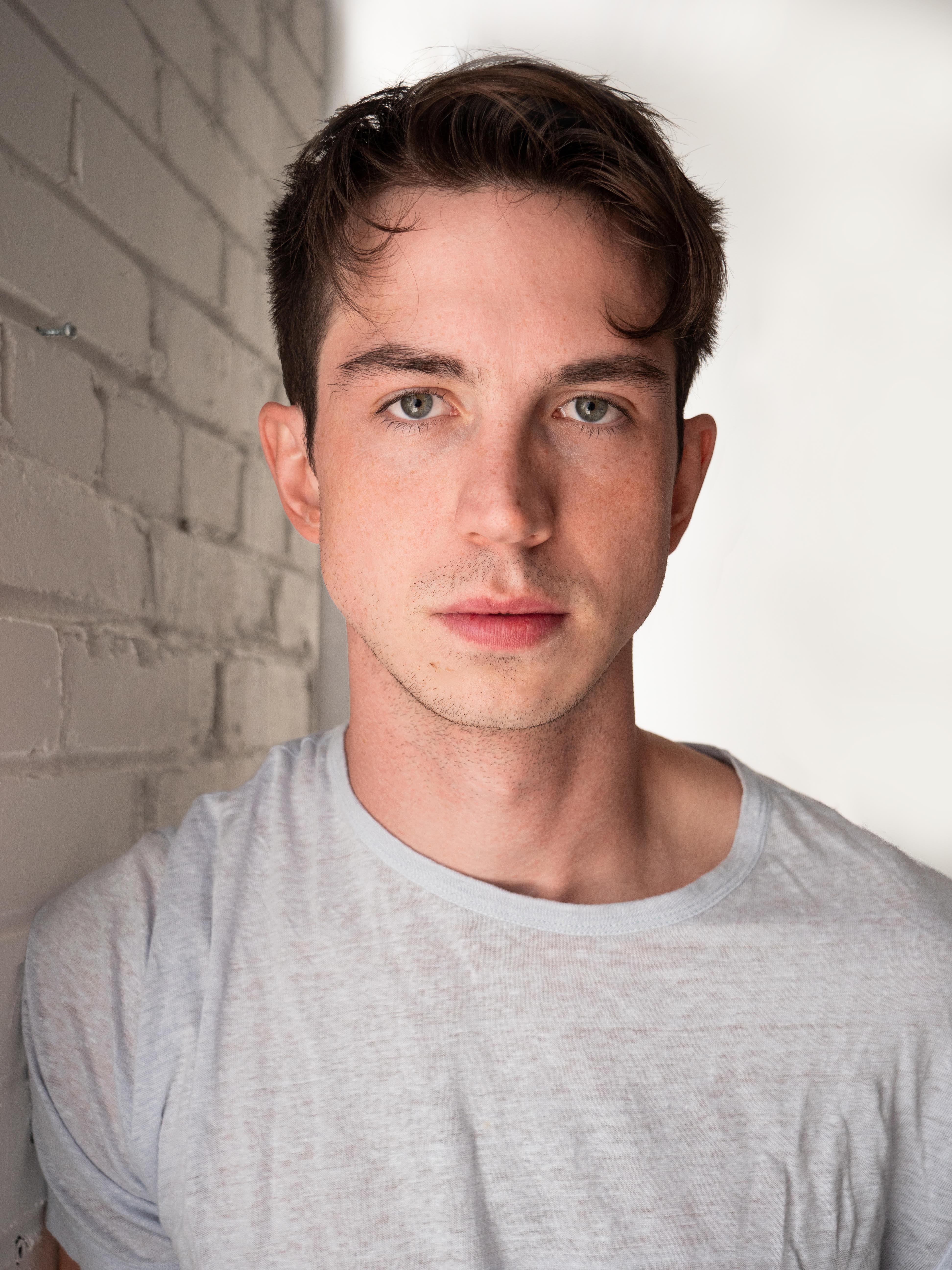 actor Augustus Oicle large photo