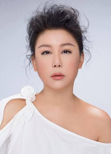 actor Pauline Lan large photo