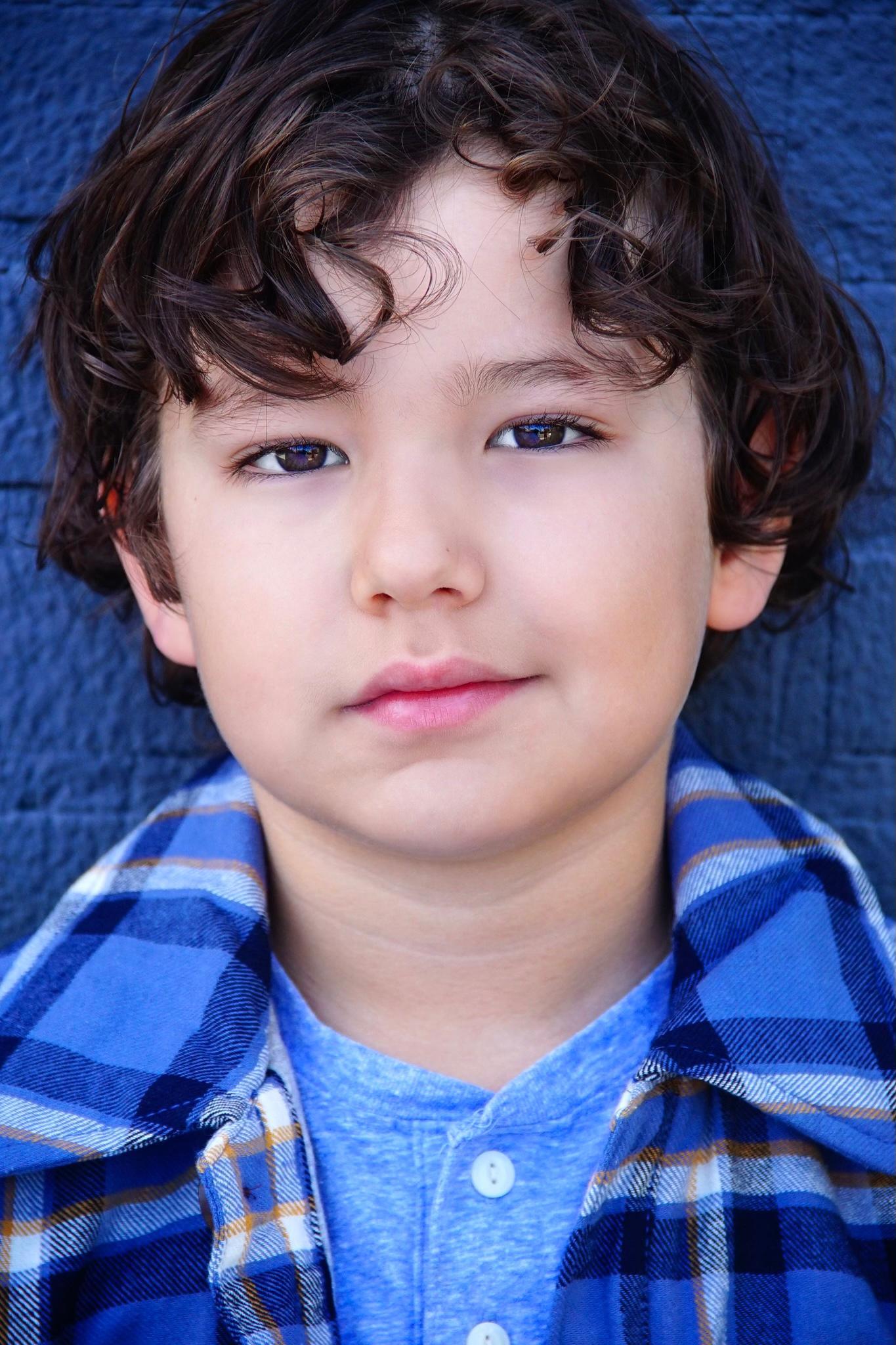 actor Lucas Grant large photo