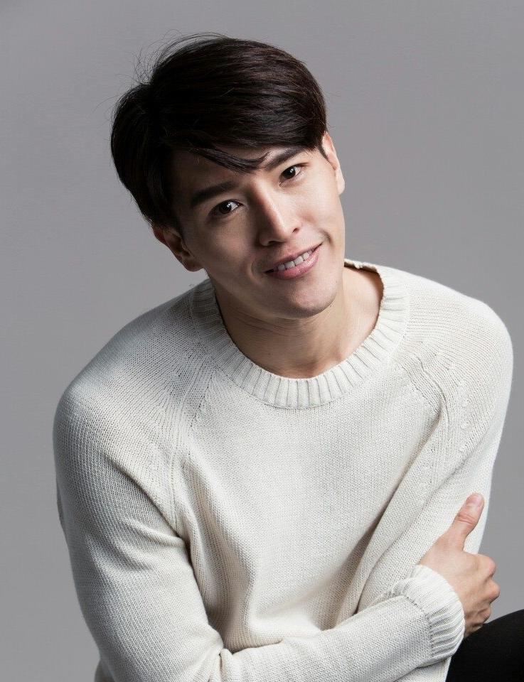 actor Allen Chen large photo