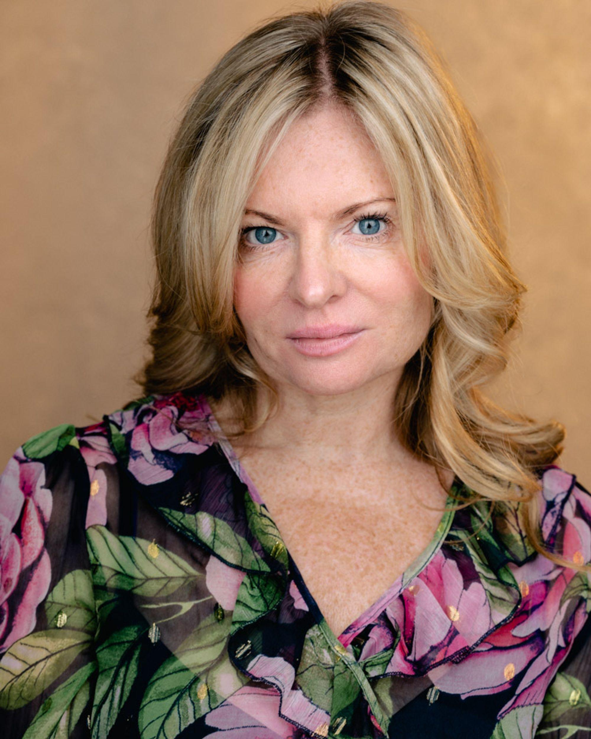 actor Deborah Doran Renshaw large photo