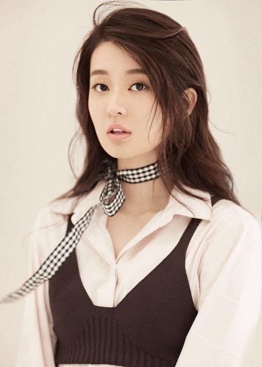 actor Xin Qiao large photo