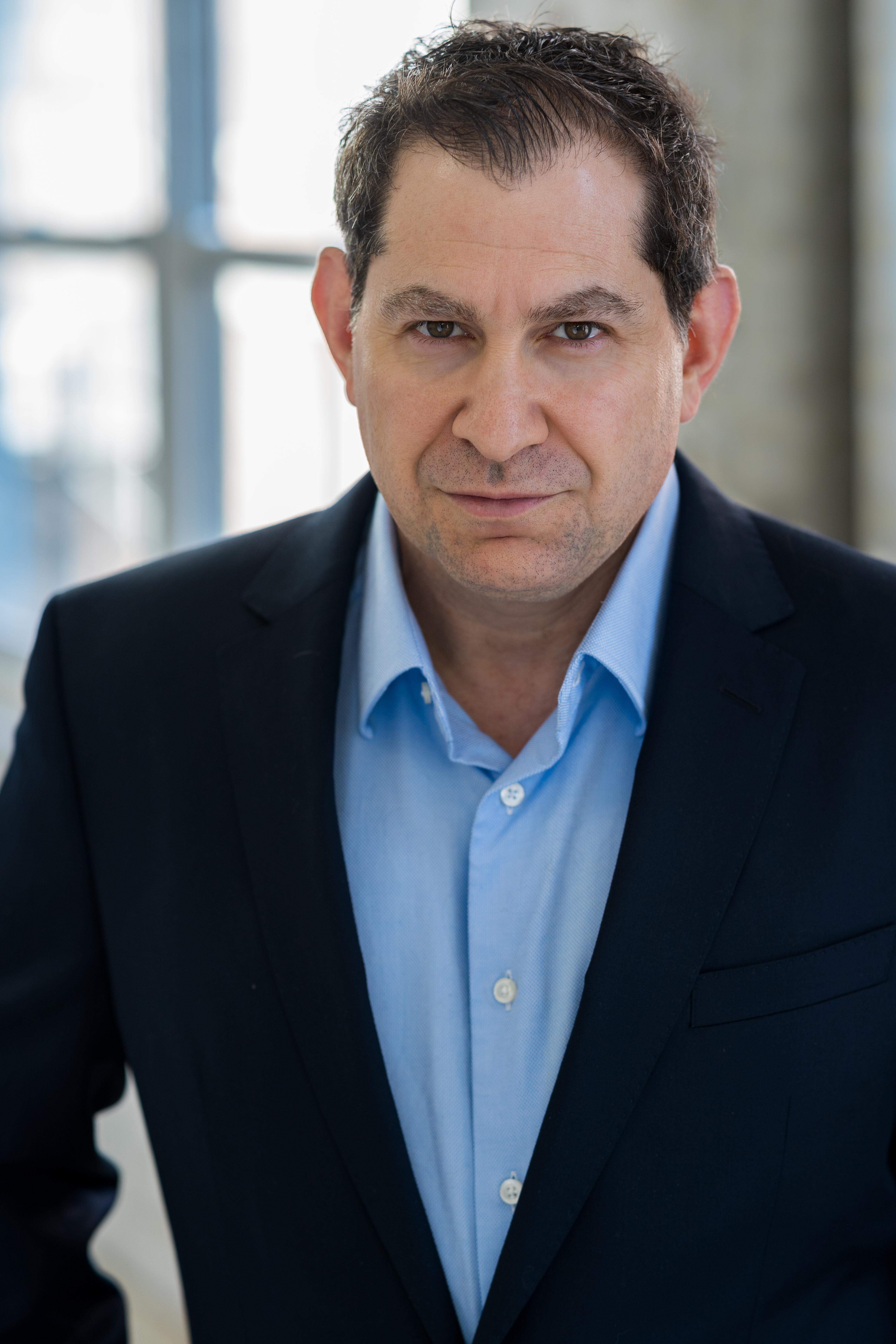 actor Ken Perlstein large photo