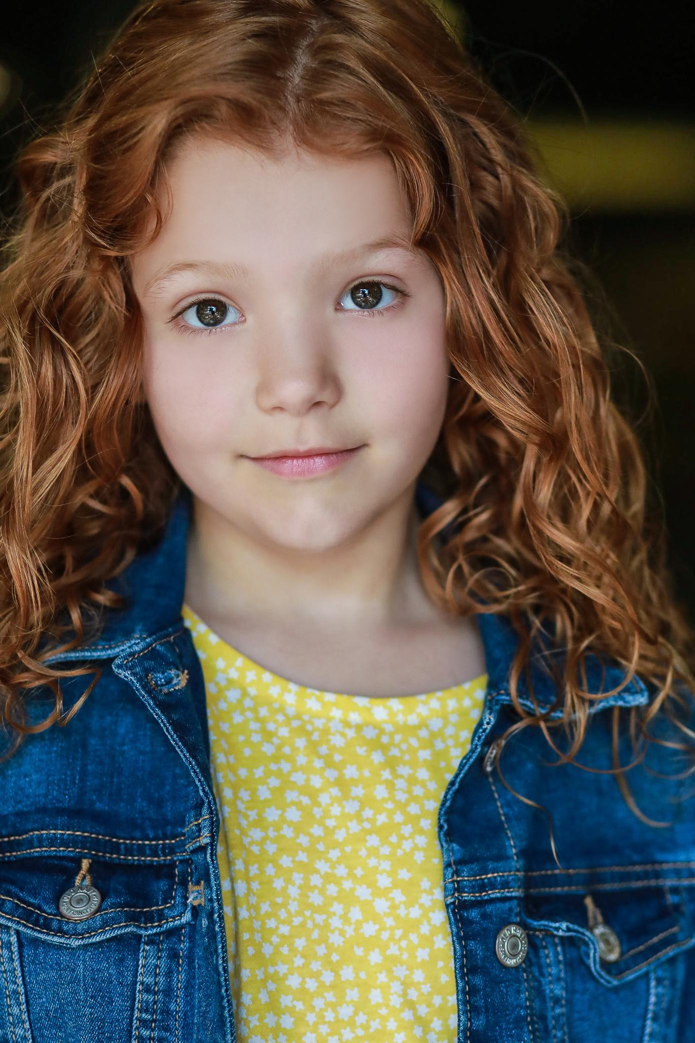 actor Brisbyn Hood large photo